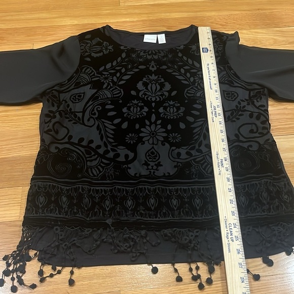 Chicos women’s black burnout velvet floral top size 2 ( L/12) . - Picture 6 of 6